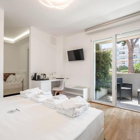 Helios Guest House Каляри Екстериор снимка